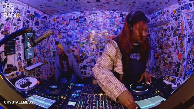 Episode 6kshPAIu4ya8WWfih2bVkD Thumbnail 1