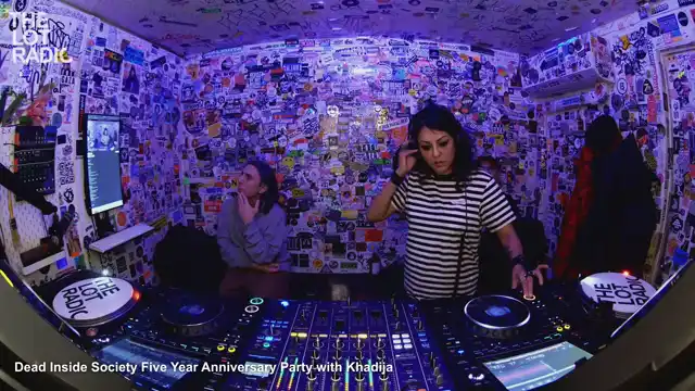 Episode 3L2FakCilGAC1mLVeFhVj4 Thumbnail 5