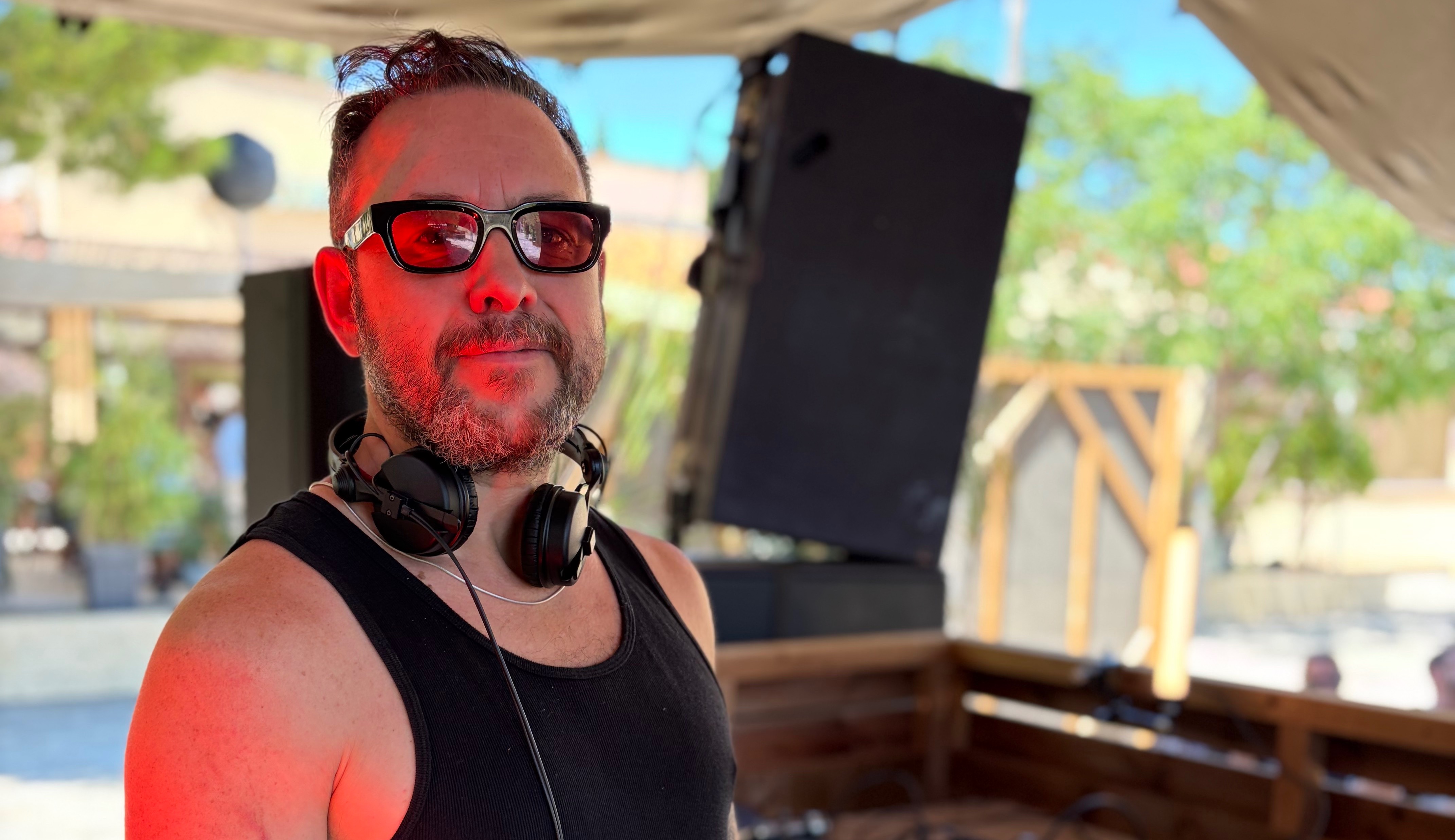 Dave Harvey — The Lot Radio