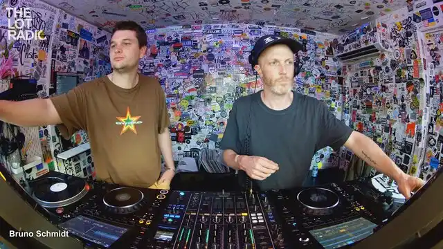 Episode 4Jd4NpQFiHLBIJwnGaDqie Thumbnail 5