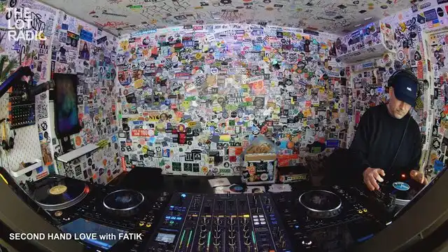 Episode 5os8VMHsgnXNFDZ40TVfi6 Thumbnail 3