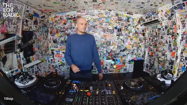 Episode 7yUeOq7BAUDiUhGZ1PBiGS Thumbnail 3