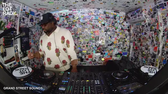 Episode 2r82fJKtiIHkHewInBgPdZ Thumbnail 3