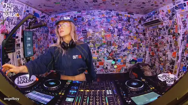 Episode 32MQfxKNH08o1WB3bBa0m9 Thumbnail 5