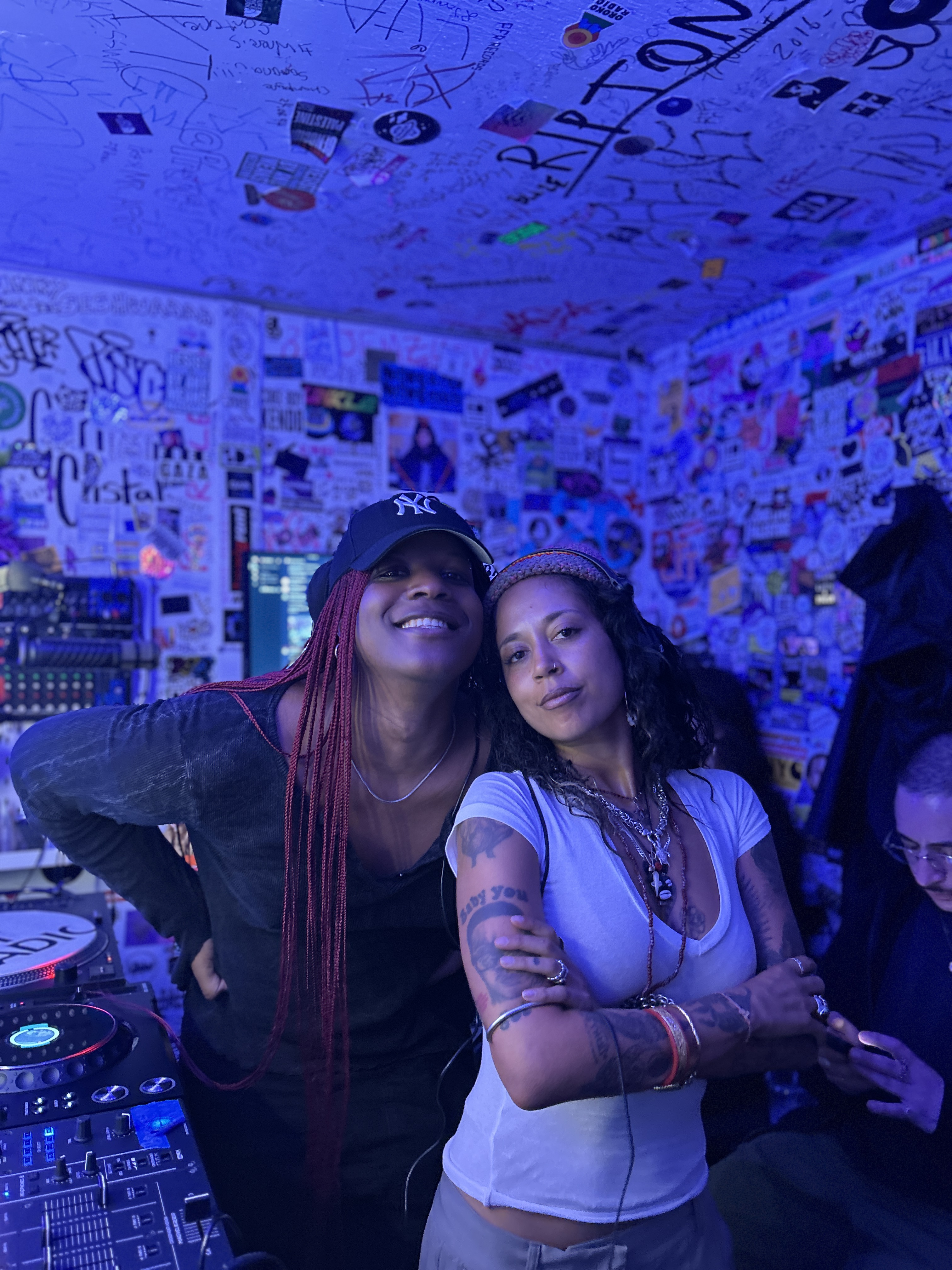 0nbf1brgpqjq4kii0o2n74m8r0_20260405T230000Z