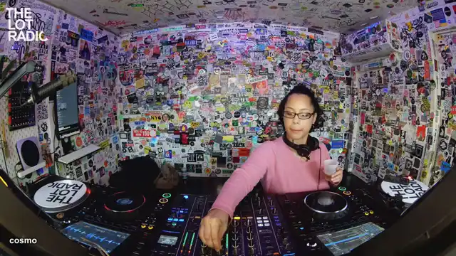 Episode 1f1JSgjdvkoxIfb27JpL18 Thumbnail 5