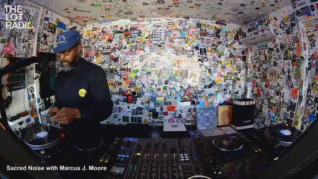 Episode 1UHkRJfCxHOMUyrYHrUTFy Thumbnail 3