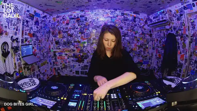 Episode 13u8fVBi041MGh0wxKLrcR Thumbnail 3