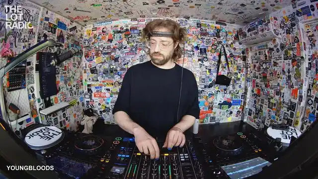 Episode 31zP4SD556UqDFxea2BQjp Thumbnail 5