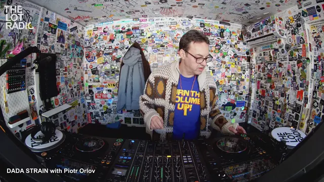 Episode 7yfFTDBRk7yolF9VW6E7wF Thumbnail 1