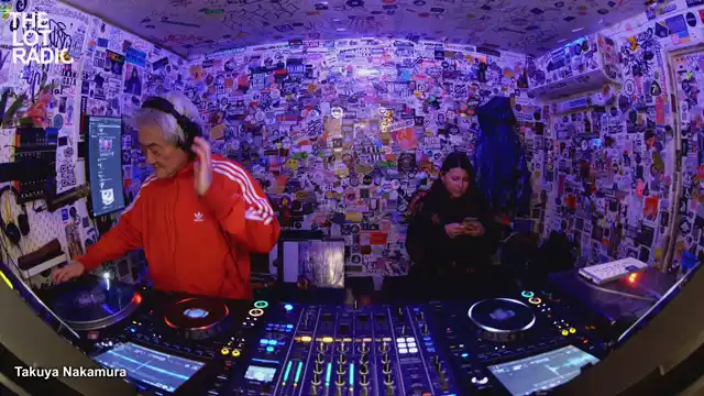 Episode 4QDA5SZTzjIcgmtSDCyDqK Thumbnail 3