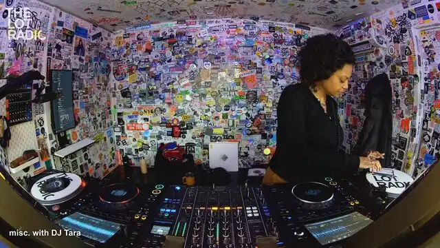 Episode 5AMA2Ntw5vyotoA2xDHEKV Thumbnail 2