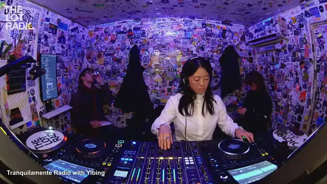 Episode 3KQAS96yVUOU352mx69mCr Thumbnail 2