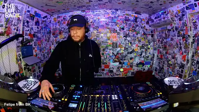 Episode 1RbfLYukLSdokZnUzDFV9X Thumbnail 3