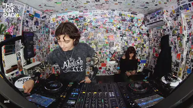 Episode 5LIQMkxutzyOGZzwEXnei6 Thumbnail 4