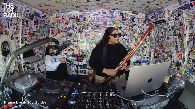 Episode 2vFkTWuKzfMJGUcnsiglbM Thumbnail 3