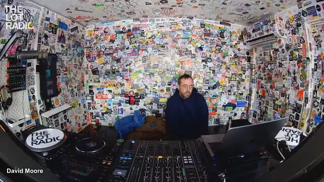 Episode 1DJIcmqLhagK7zLczsIwpT Thumbnail 3