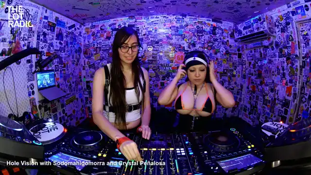 Hole Vision with Sodomahigomorra and Crystal Peñalosa poster