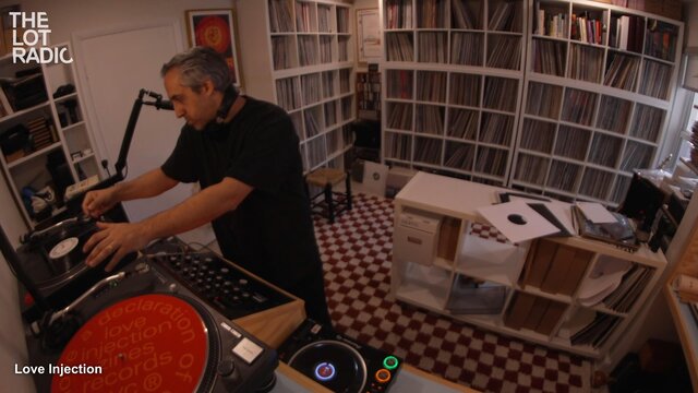 Episode 1inLwYm22yEc6hMAoGyTNo Thumbnail 6