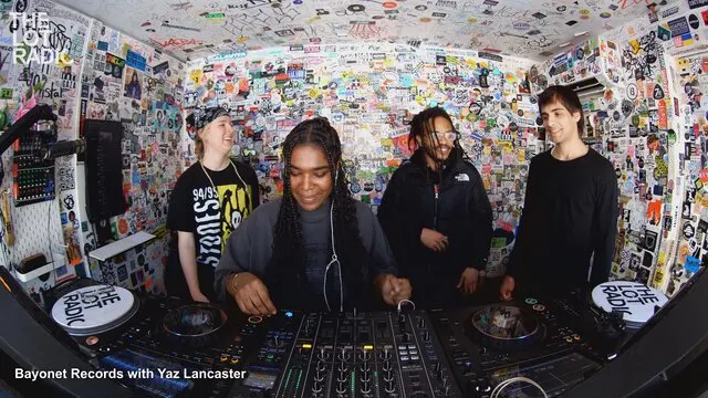 Episode 52ld6lZzwH62L6tgds8Jo6 Thumbnail 1