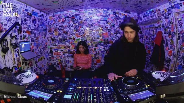 Episode 73LRjaKCELDcbQZRy43Jcr Thumbnail 2