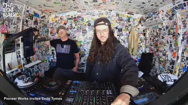 Episode LhBUxkjPYID6mqQQRWW1X Thumbnail 2