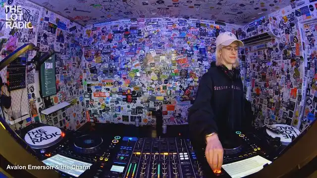 Episode 2vUeYo7M6Gc9NVJDvMeu13 Thumbnail 3