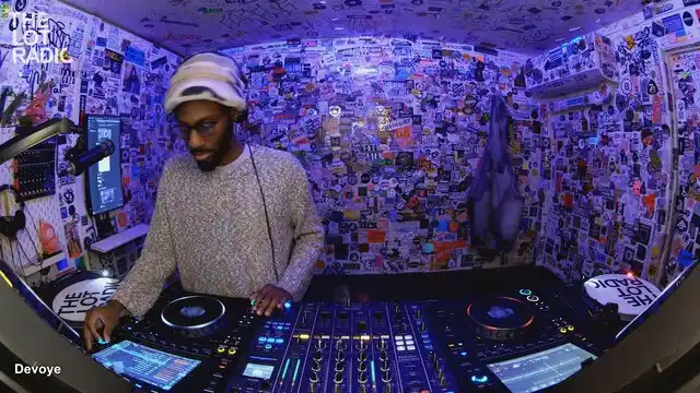 Episode 5kPSoel3R3XH2U2Oypu57R Thumbnail 5