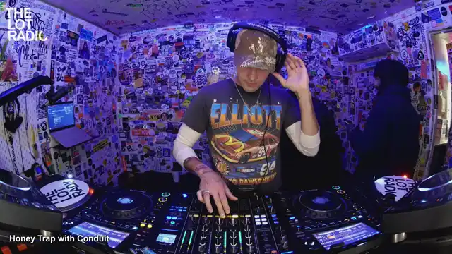 Episode 3zPLYSO0RipTLSsAkKze71 Thumbnail 5