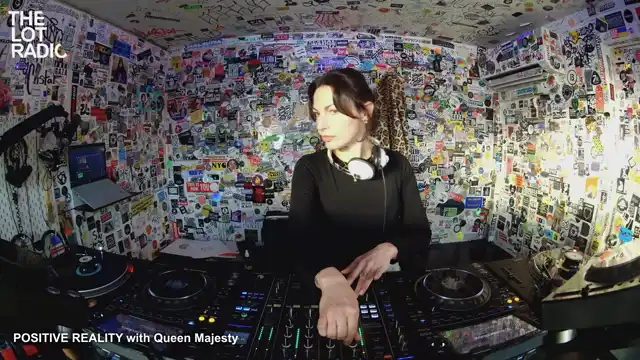 Episode UD1DjDXz2HYRL60sLwxB4 Thumbnail 3