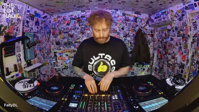 Episode 6PCdyGwyd6xmgMMEfNCVyK Thumbnail 5