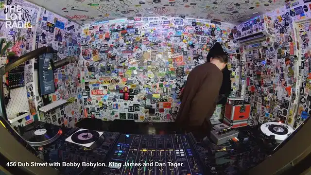 Episode 20Slo2QbSmwG3xa2sqpelv Thumbnail 5