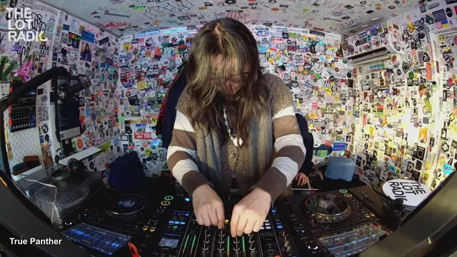 Episode 7GHKSArWD3pgvfCAksGdjW Thumbnail 1