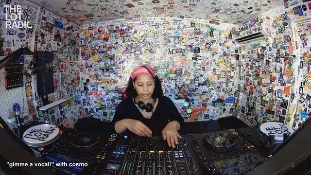 Episode 2KNFZYuGrCZmv2n5cl94HT Thumbnail 4