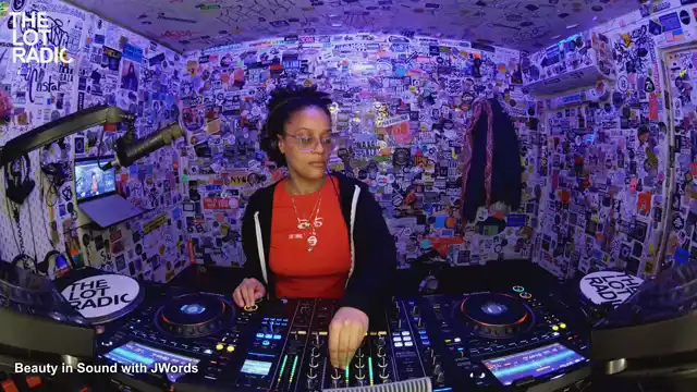 Episode 65iTcRkEFFBl1UbTE2gkH6 Thumbnail 4