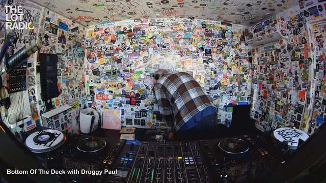 Episode EtRZvDD79DA3pXAQrlMYU Thumbnail 1