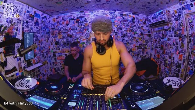 Episode 3OD98IsyY6YAUZMTVOTaKv Thumbnail 1