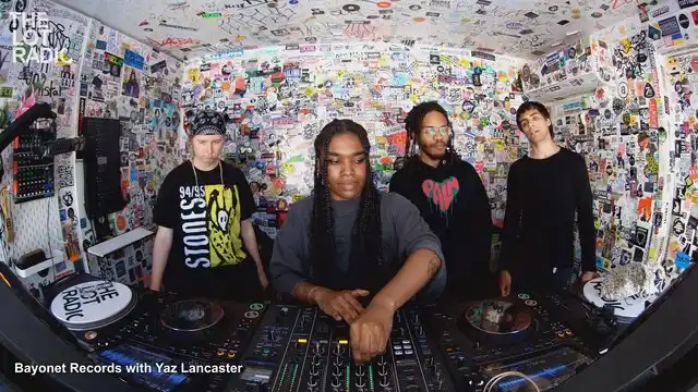 Episode 52ld6lZzwH62L6tgds8Jo6 Thumbnail 5