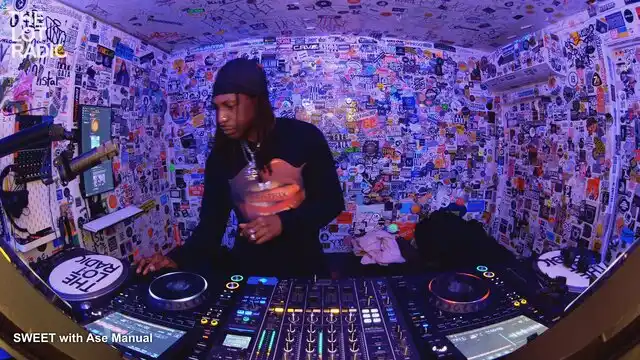 Episode 5CV0JMN7Z78vPEEySC97zO Thumbnail 4