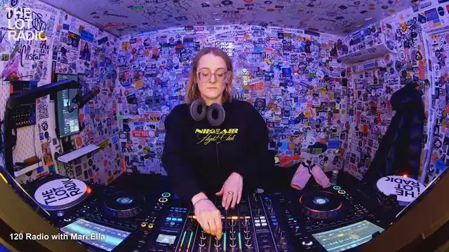 Episode 26S9SlnIWVGaqvn6f1xz7x Thumbnail 4