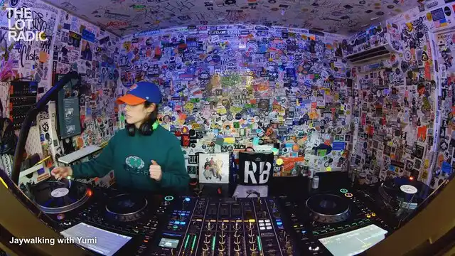 Episode 71IwExjKJDhnvKc8D6upPz Thumbnail 3