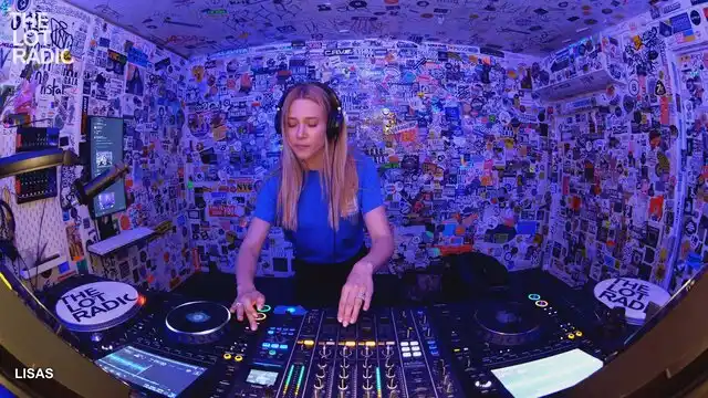 Episode 2150EhkewvQWeGWfuTYqBI Thumbnail 3