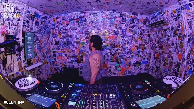 Episode 5pHSjLXYmkaIRtpcA7y165 Thumbnail 3