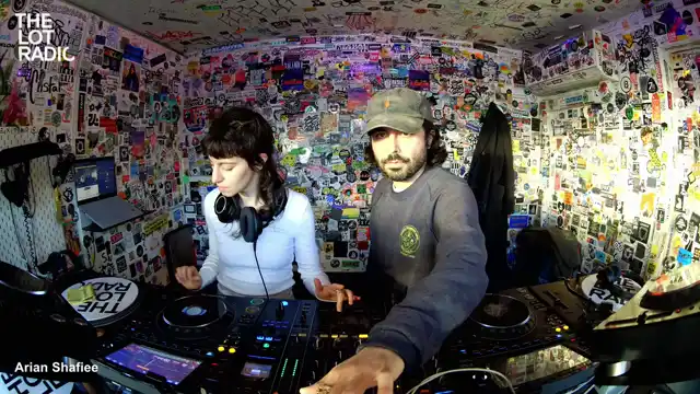 Episode 3ois6w8NSnFTOtZBKkeGda Thumbnail 4