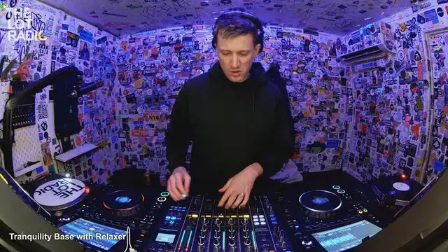 Episode 43R4TFbu89JsZcr8QM0SKc Thumbnail 4