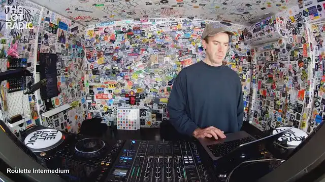 Episode 7o3dypnZurq2UWRAyOqjvs Thumbnail 2