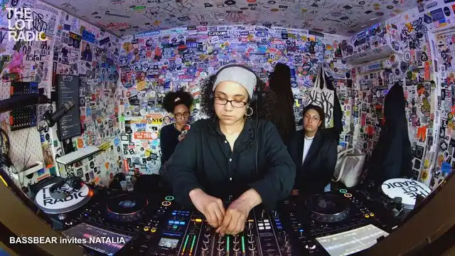 Episode 7xALkdDnzUVlo9QuLR1JwT Thumbnail 5