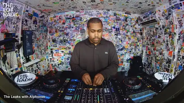 Episode NPGl418PSclNM10LmAOAG Thumbnail 3