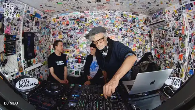 Episode GewHUxXY3Z1DG9hfqQXPy Thumbnail 2