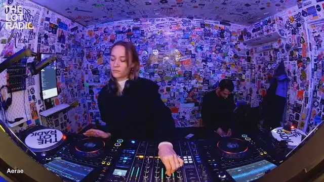 Episode 1PFfoauitD060IBqmxfBwJ Thumbnail 4